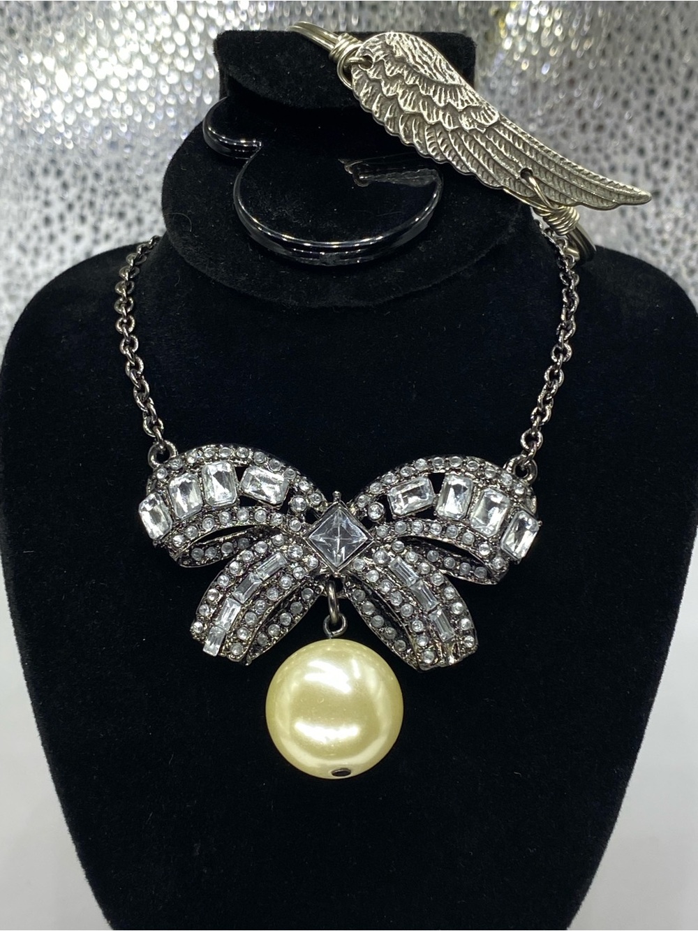 Designer  * Iced “ Crystal Bow Statement Necklace /  Pearl Drop & Bracelet “